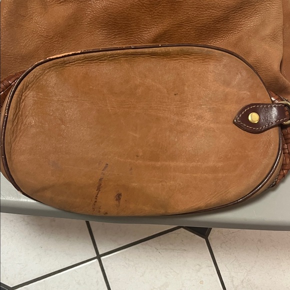 Italian Effe Soft Leather Shoulder Bag - Picture 3 of 6